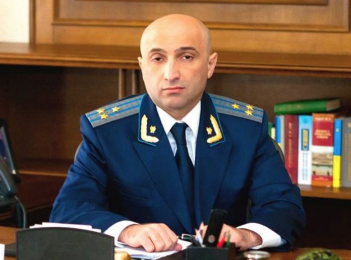 Мамедов Гюндуз Айдинович - биография. Заместитель Генерального прокурора. Рябошапка. Семья. Декларация