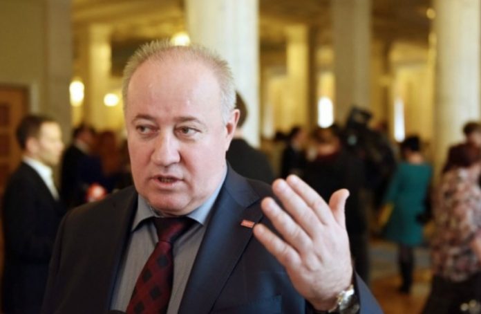 Чумак Виктор Васильевич (Чумак Віктор) - биография. Фейсбук. Военный прокурор. Выборы. Семья. Партия. Хвиля