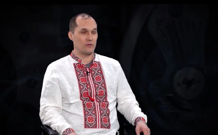 Бутусов Юрий Евгеньевич (Бутусов Юрій) - биография. Цензор.Нет. Журналист. Фейсбук