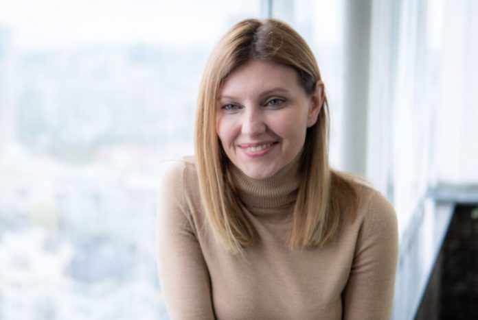 Декабрьскую обложку Vogue UA украсила первая леди