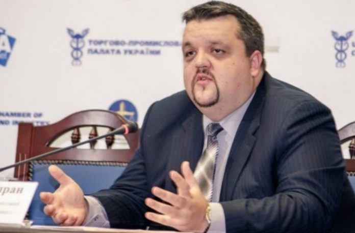 Шапран Виталий Сергеевич (Шапран Віталій) - биография. НБУ. Декларация. Семья. Досье