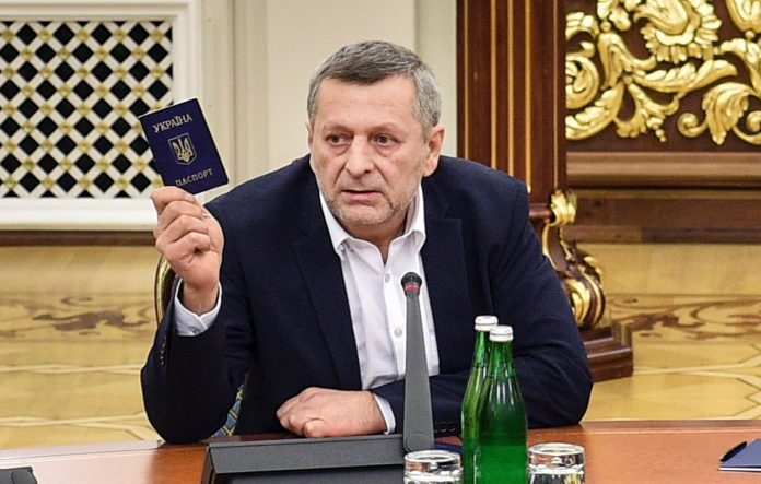 Чийгоз Ахтем Зейтуллайович - биография. Образование. Семья. Депутат. ДТП