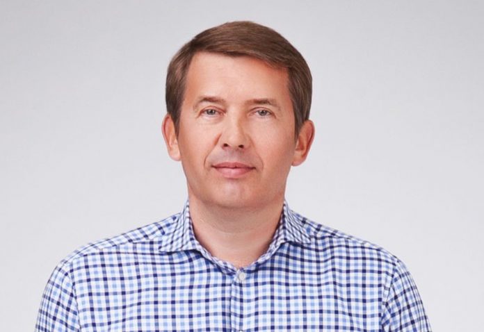 Кулинич Олег Иванович (Кулініч Олег) - биография. Фейсбук. Зеньков. Октан. Декларация. Семья