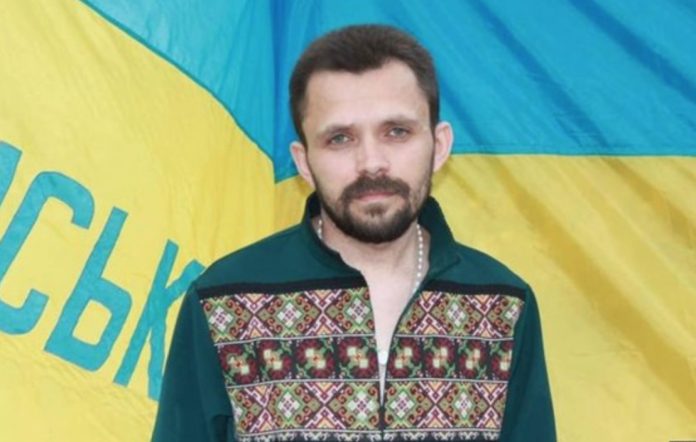 Мирошниченко Артем (Мірошніченко Артем) - биография. Активист. Волонтер