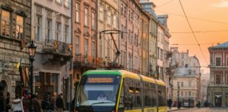 В электротранспорте Львова подняли стоимость проезда В электротранспорте Львова подняли стоимость проезда