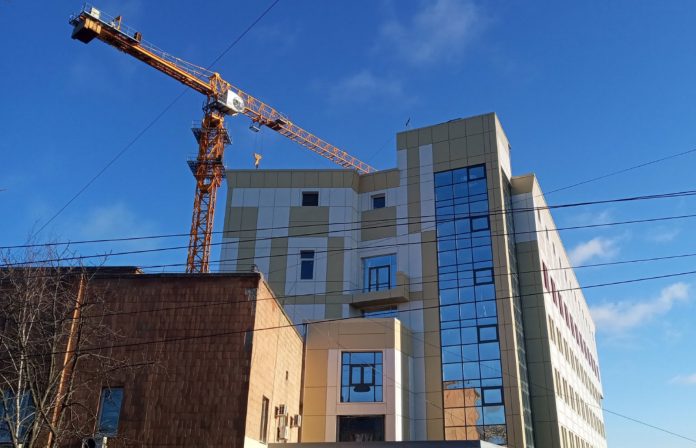 Глава Полтавской ОГА считает преступной ситуацию с освоением средств для строительства кардиодиспансера