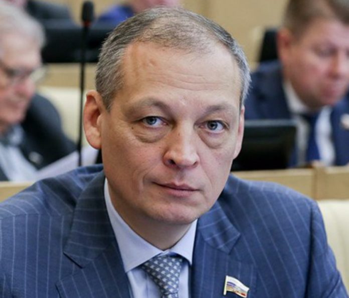 Хайруллин Айрат Назипович (Хайруллін Айрат) - биография. Депутат. Бизнесмен. Погиб. Умер. Семья. Компромат