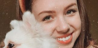 Херсонка Анастасия Зинченко пообщалась по телефону с Владимиром Зеленским Херсонка Анастасия Зинченко пообщалась по телефону с Владимиром Зеленским