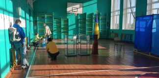 На Харьковщине промежуточные выборы начались вовремя На Харьковщине промежуточные выборы начались вовремя