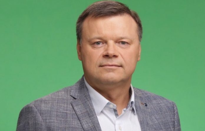 Бунин Сергей Валерьевич (Бунін Сергій) - биография. Депутат. Слуга Народа. Декларация. Семья. Фото