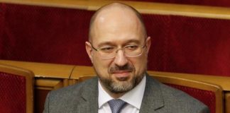 Более половины украинцев не видят успехов в работе власти Более половины украинцев не видят успехов в работе власти