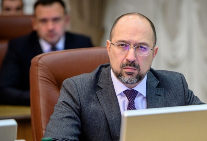 Правительство разделило Минэкоэнерго на Минэнерго и Минприроды