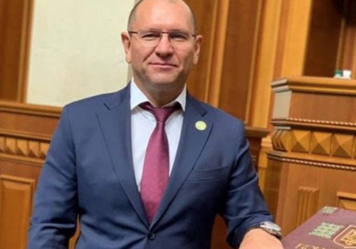 Депутат Шевченко призывает членов 